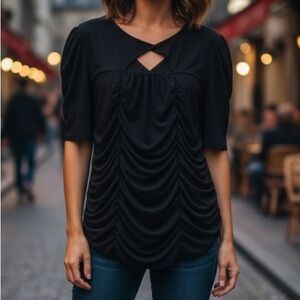 Luxology Black Short Sleeve Ruffled/Ruched Top Size Large - NWOT